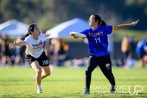 Fury vs Traffic in women’s pool play during Club Championships at Surf Cup Sports Park