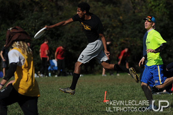 Quarterfinal action -- 2011 Patriot Games