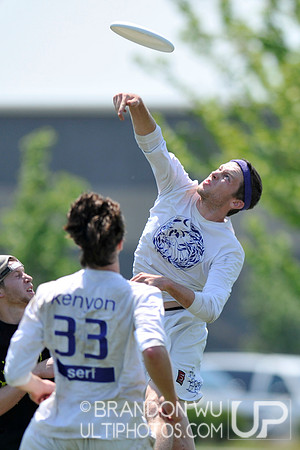 Saturday Open Pool Play & Crossovers - 2012 USAU D-III College Championships