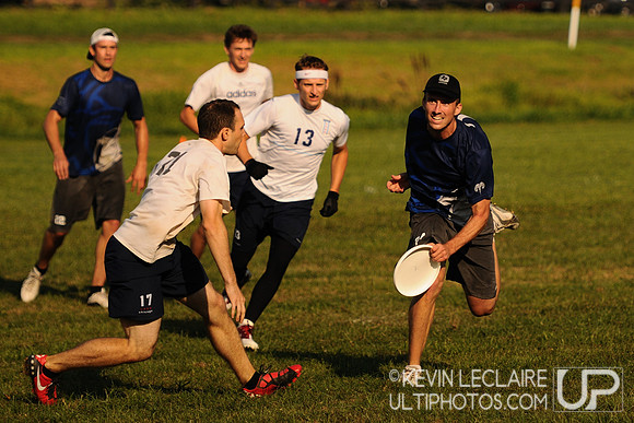 Sunday Elite Open Playoff action -- Chesapeake Open 2010