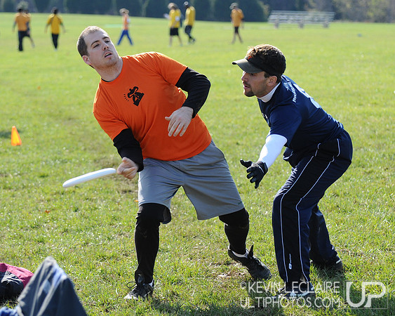 Clique B Tournament Pool Play -- WAFC Fall 2009.