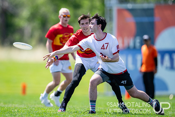 Johnny Bravo vs Truck Stop in semifinals at US International Club Championships