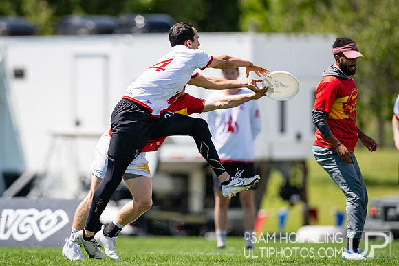 Johnny Bravo vs Truck Stop in semifinals at US International Club Championships