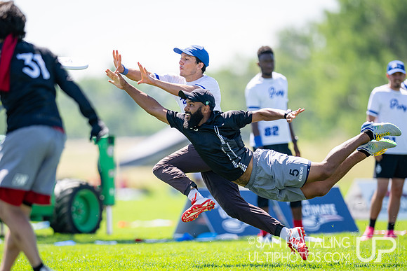 Machine vs PoNY in semifinals at US International Club Championships