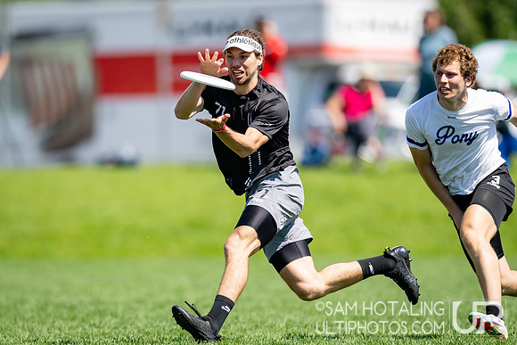 Machine vs PoNY in semifinals at US International Club Championships