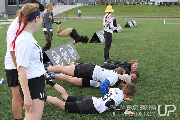 Day 2 of USA Ultimate 2022 D-III College Championships