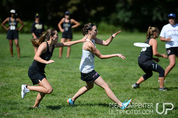2017 Founders Womens Sectionals
