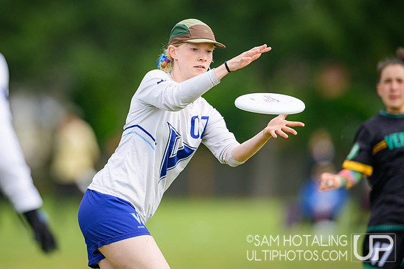 Pool play at USAU D-I College Championships