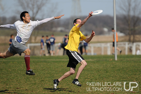 Sunday Open Division Finals Round Action