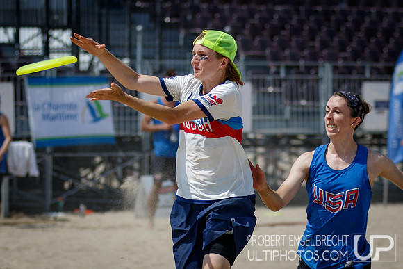 WFDF 2017 World Championships of Beach Ultimate © 2017 Robert E