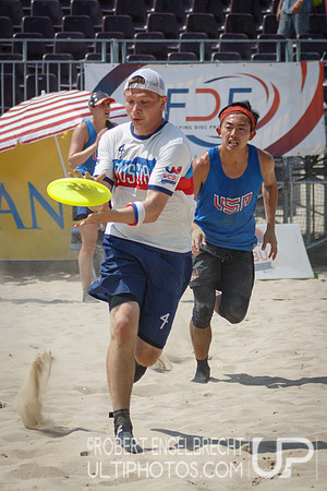WFDF 2017 World Championships of Beach Ultimate © 2017 Robert E
