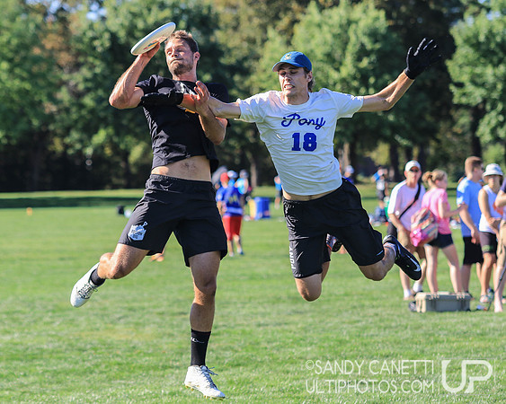 Saturday Action - 2017 USAU Northeast Regionals