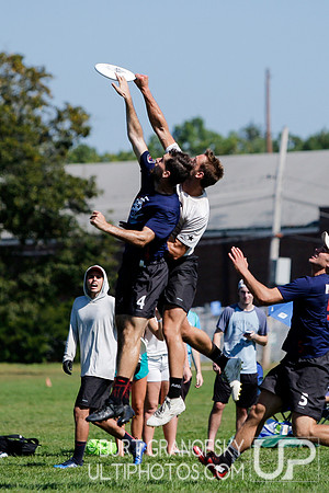 Sunday Action -- 2017 USAU Northeast Regionals
