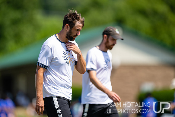 Buzz Bullets vs PoNY in quarterfinals at World Ultimate Club Championships