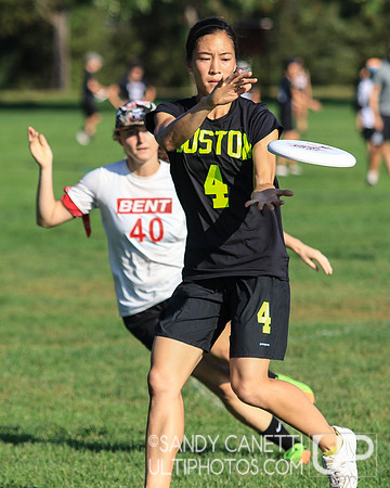 Sunday Action - 2017 USAU Northeast Regionals