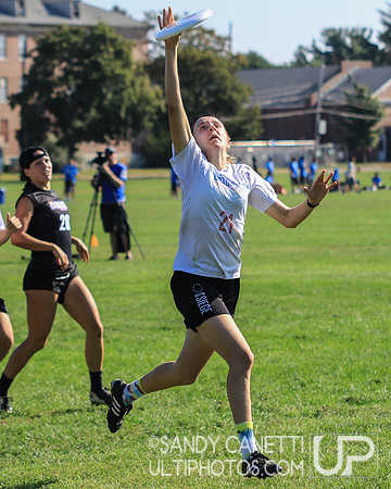 Sunday Action - 2017 USAU Northeast Regionals