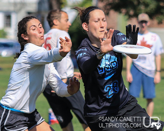 Sunday Action - 2017 USAU Northeast Regionals