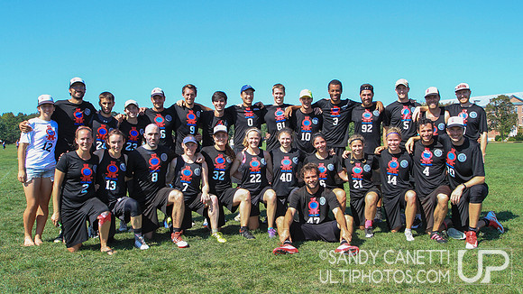 Sunday Action - 2017 USAU Northeast Regionals