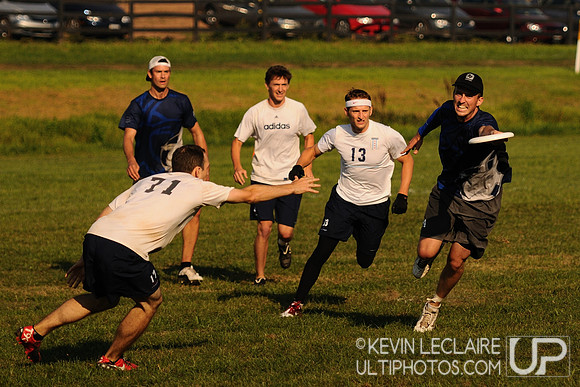 Sunday Elite Open Playoff action -- Chesapeake Open 2010