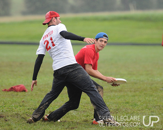 Sunday Action from 2011 Mid-Atlantic Mixed Regionals