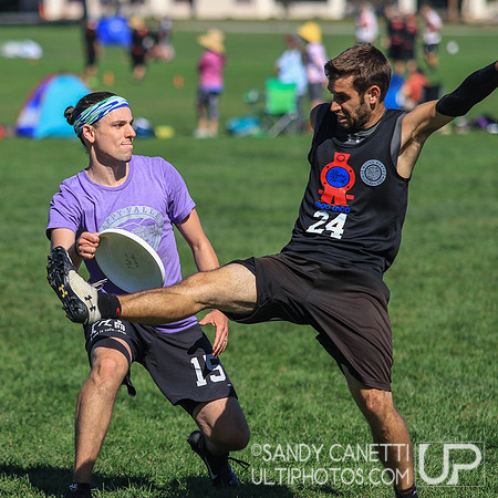Saturday Action - 2017 USAU Northeast Regionals
