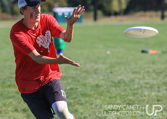 Saturday Action - 2017 USAU Northeast Regionals