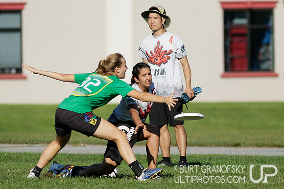 Mixed Crossover -- USAU Northeast Regionals 2017