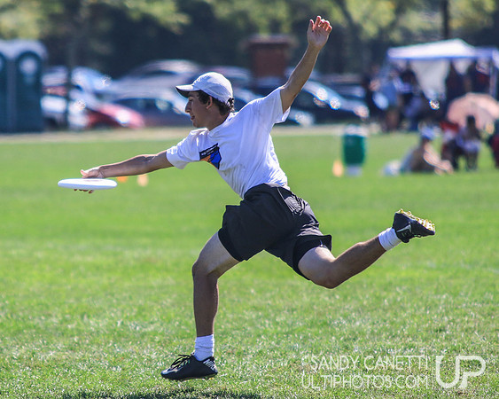 Sunday Action - 2017 USAU Northeast Regionals