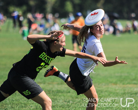 Sunday Action - 2017 USAU Northeast Regionals