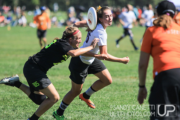 Sunday Action - 2017 USAU Northeast Regionals