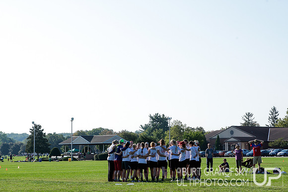 Sunday Action -- 2017 USAU Northeast Regionals
