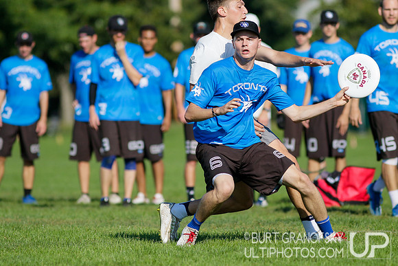 Sunday Action -- 2017 USAU Northeast Regionals