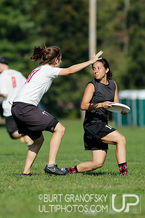 Sunday Action -- 2017 USAU Northeast Regionals