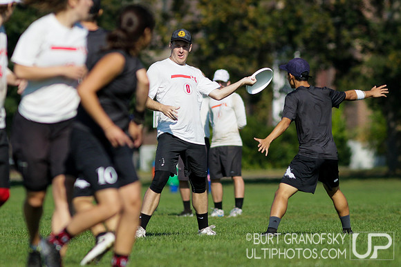 Sunday Action -- 2017 USAU Northeast Regionals