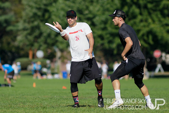 Sunday Action -- 2017 USAU Northeast Regionals