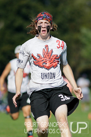 Sunday Action -- 2017 USAU Northeast Regionals