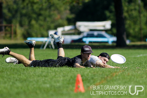 Sunday Action -- 2017 USAU Northeast Regionals