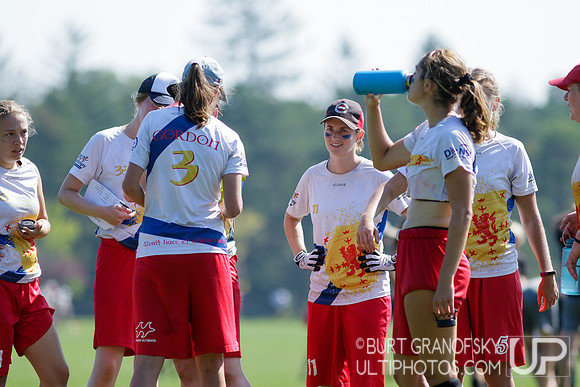 Sunday Action -- 2017 USAU Northeast Regionals