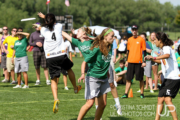 2012 USAU D-I College Championships Friday Round 1 Action