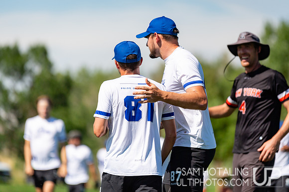 Crossover round play at US International Club Championships