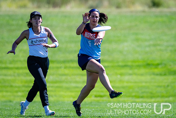 Crossover round play at US International Club Championships