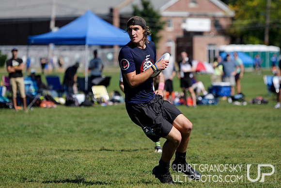 Sunday Action -- 2017 USAU Northeast Regionals