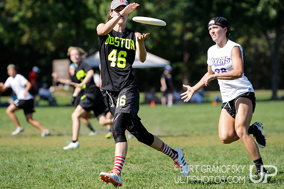 Sunday Action -- 2017 USAU Northeast Regionals