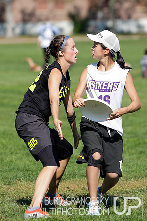 Sunday Action -- 2017 USAU Northeast Regionals