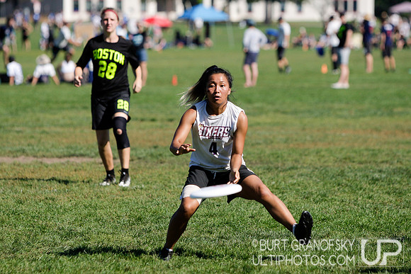 Sunday Action -- 2017 USAU Northeast Regionals