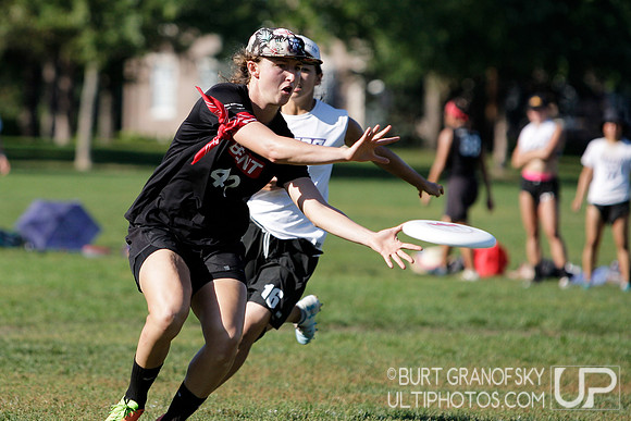 Sunday Action -- 2017 USAU Northeast Regionals