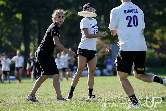 Sunday Action -- 2017 USAU Northeast Regionals