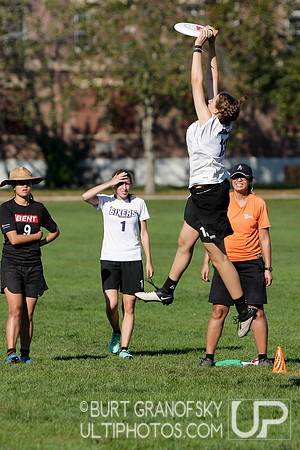 Sunday Action -- 2017 USAU Northeast Regionals