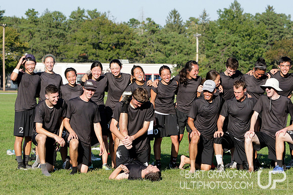 Sunday Action -- 2017 USAU Northeast Regionals