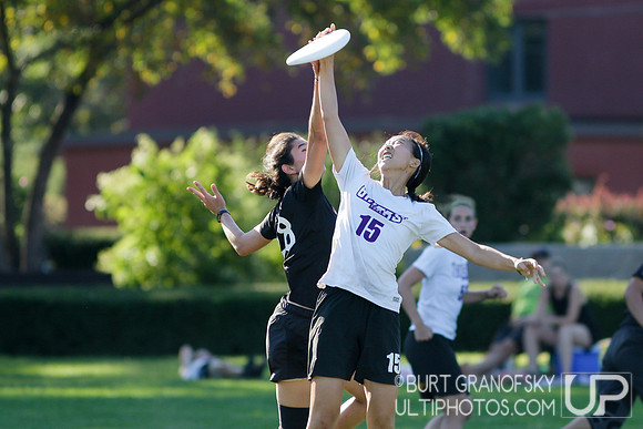 Sunday Action -- 2017 USAU Northeast Regionals